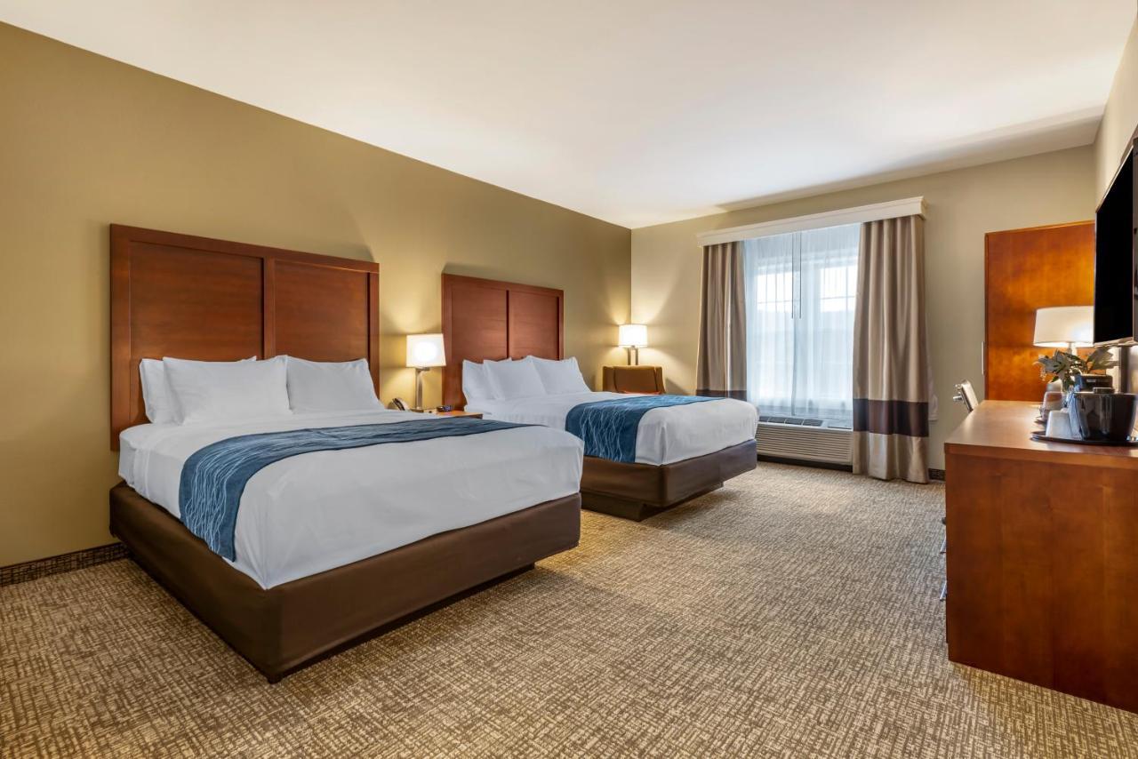 Comfort Inn Brewster Buitenkant foto