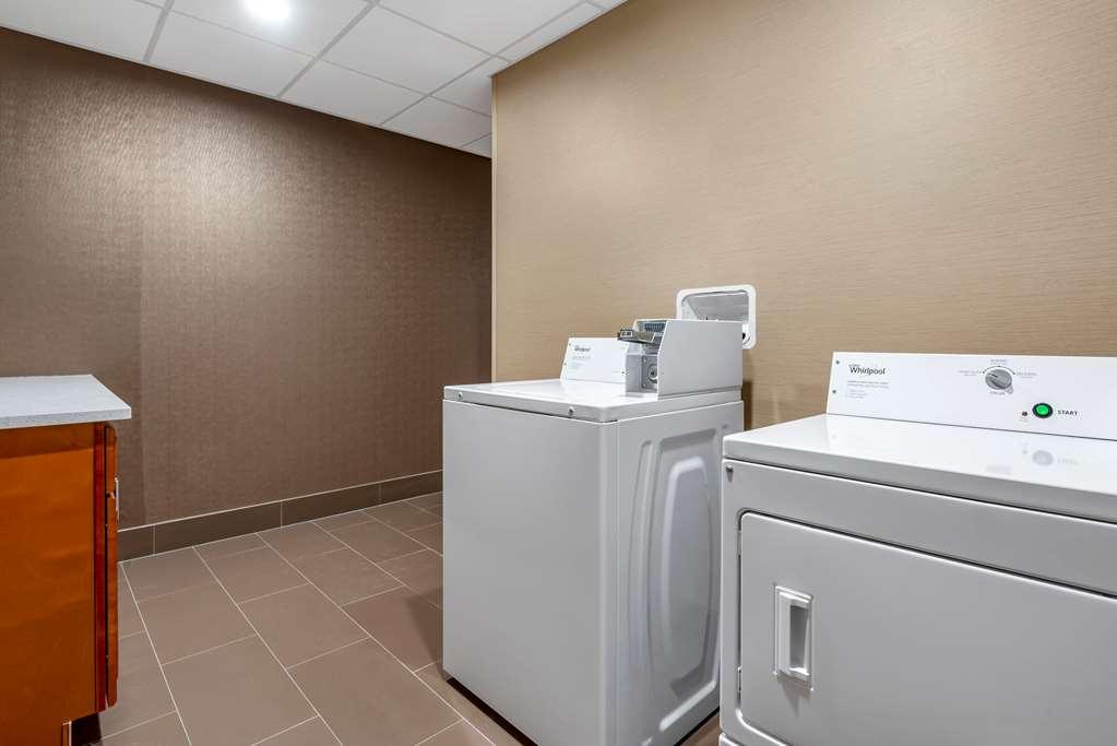 Comfort Inn Brewster Buitenkant foto